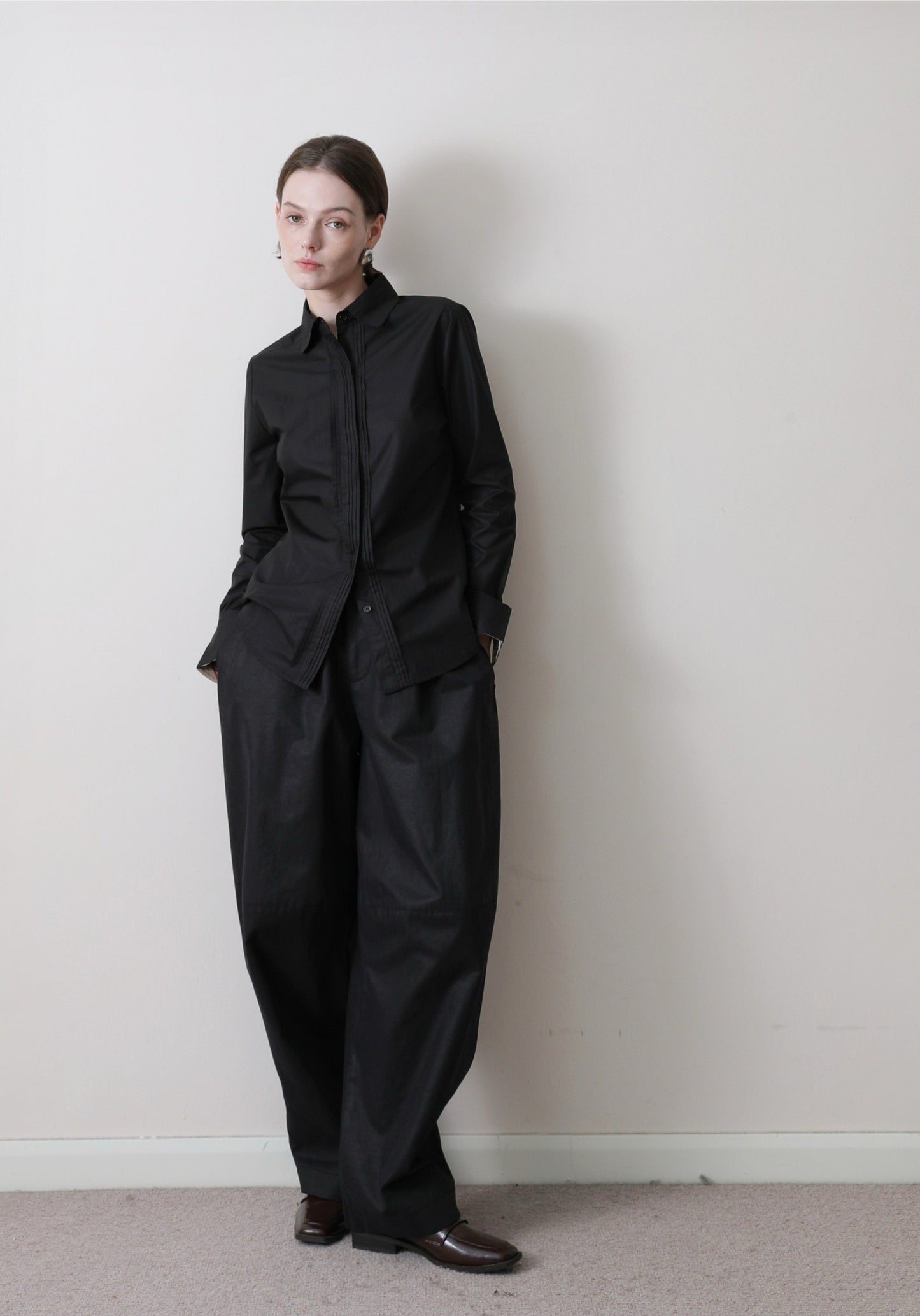 オイルウォッシュ加工 多パネルデザイン テーパードワークパンツ