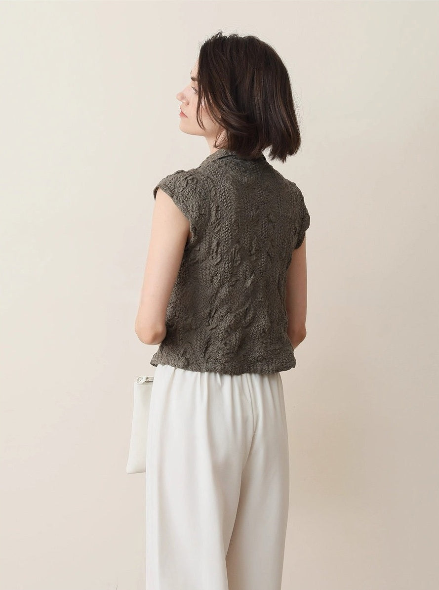 立体刺繍コットン 小襟プリーツショートトップス