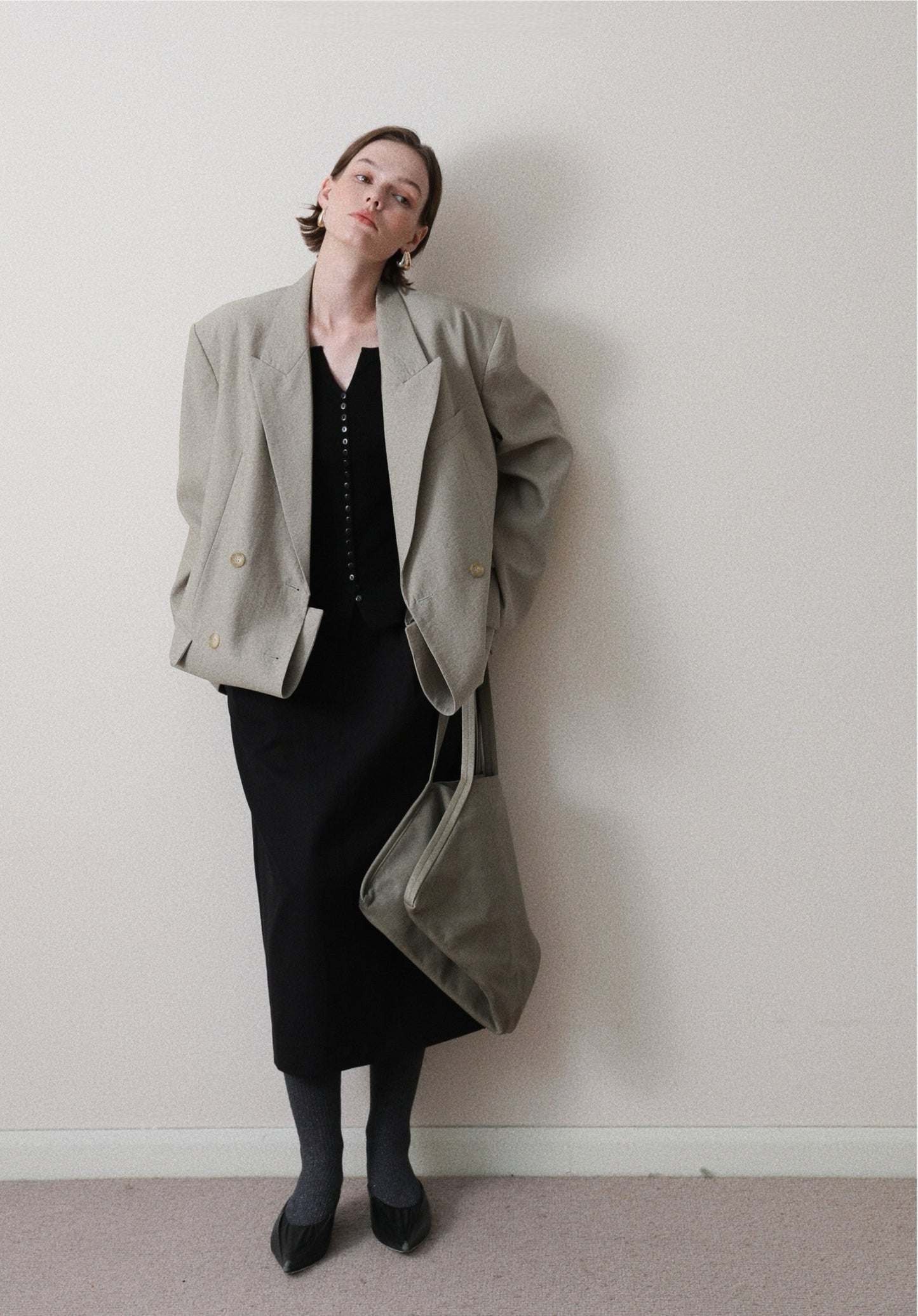 立体裁断 バルーンフォルム ミディスカート